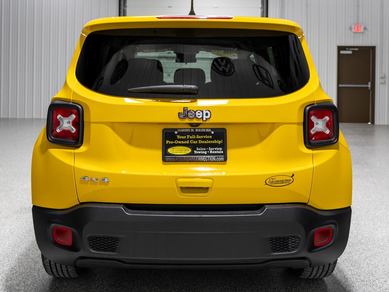 2023 Jeep Renegade Latitude 4WD NAV Cranberry PA