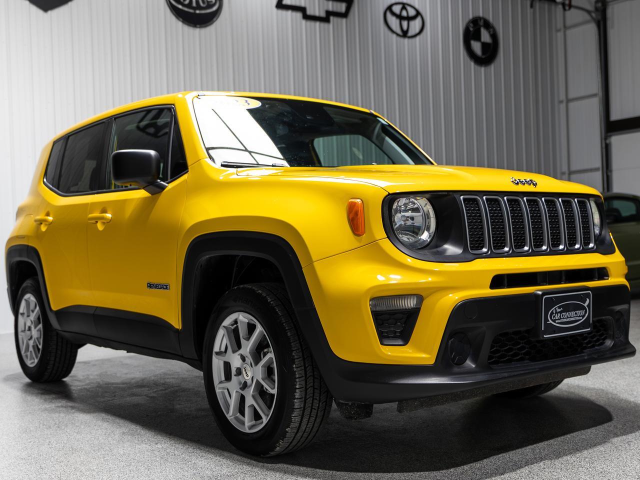 2023 Jeep Renegade Latitude 4WD NAV Cranberry PA