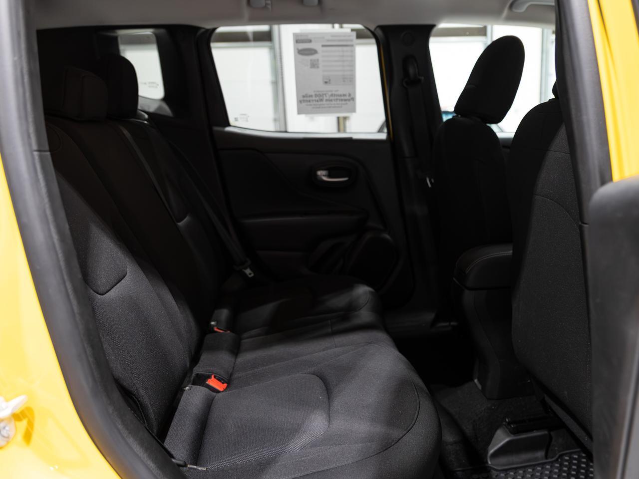 2023 Jeep Renegade Latitude 4WD NAV Cranberry PA