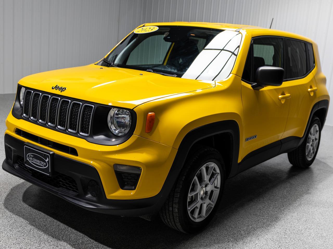 2023 Jeep Renegade Latitude 4WD NAV Cranberry PA