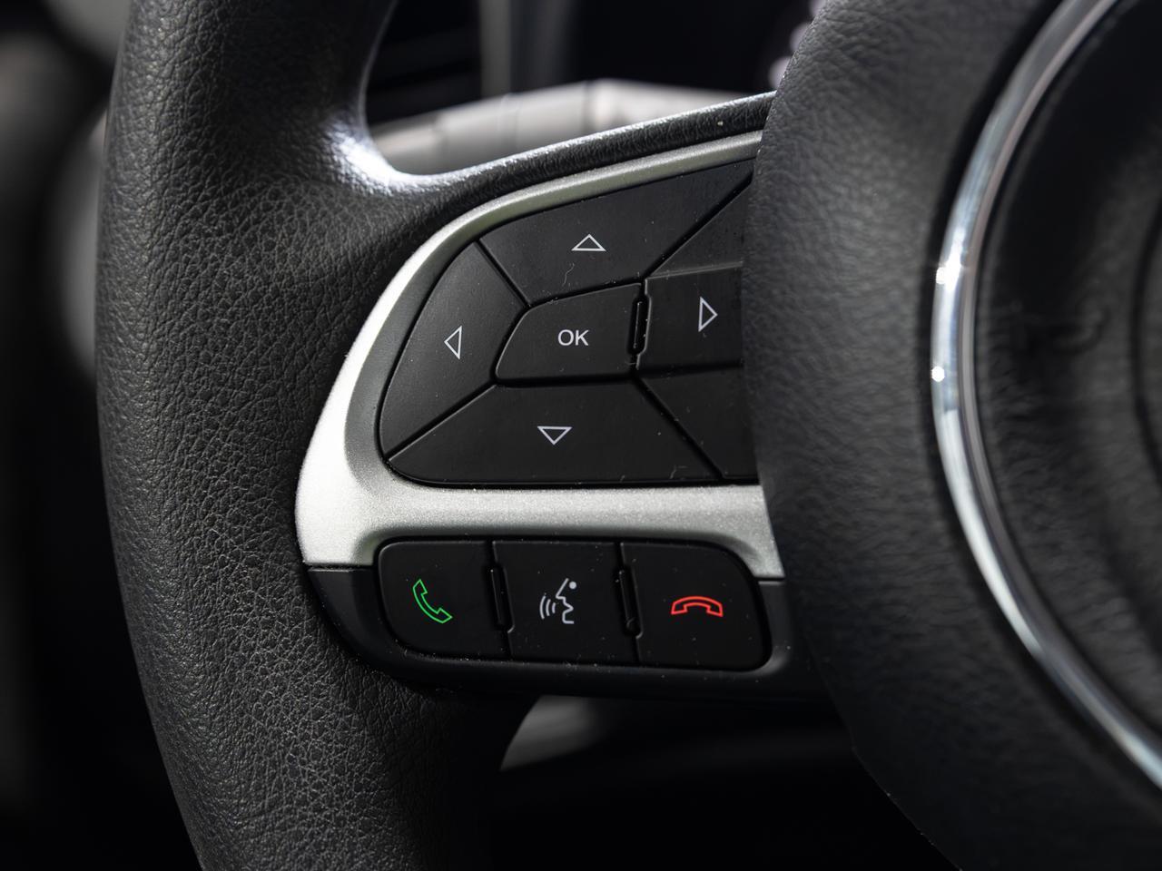 2023 Jeep Renegade Latitude 4WD NAV Cranberry PA