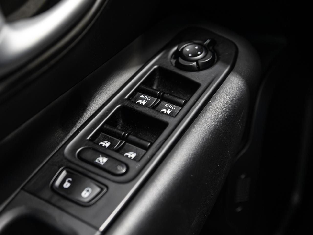 2023 Jeep Renegade Latitude 4WD NAV Cranberry PA