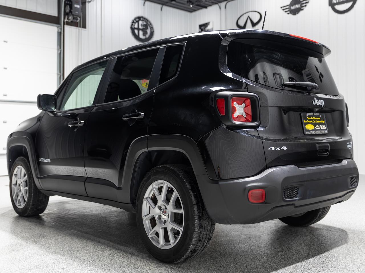 2023 Jeep Renegade Latitude 4WD NAV Cranberry PA