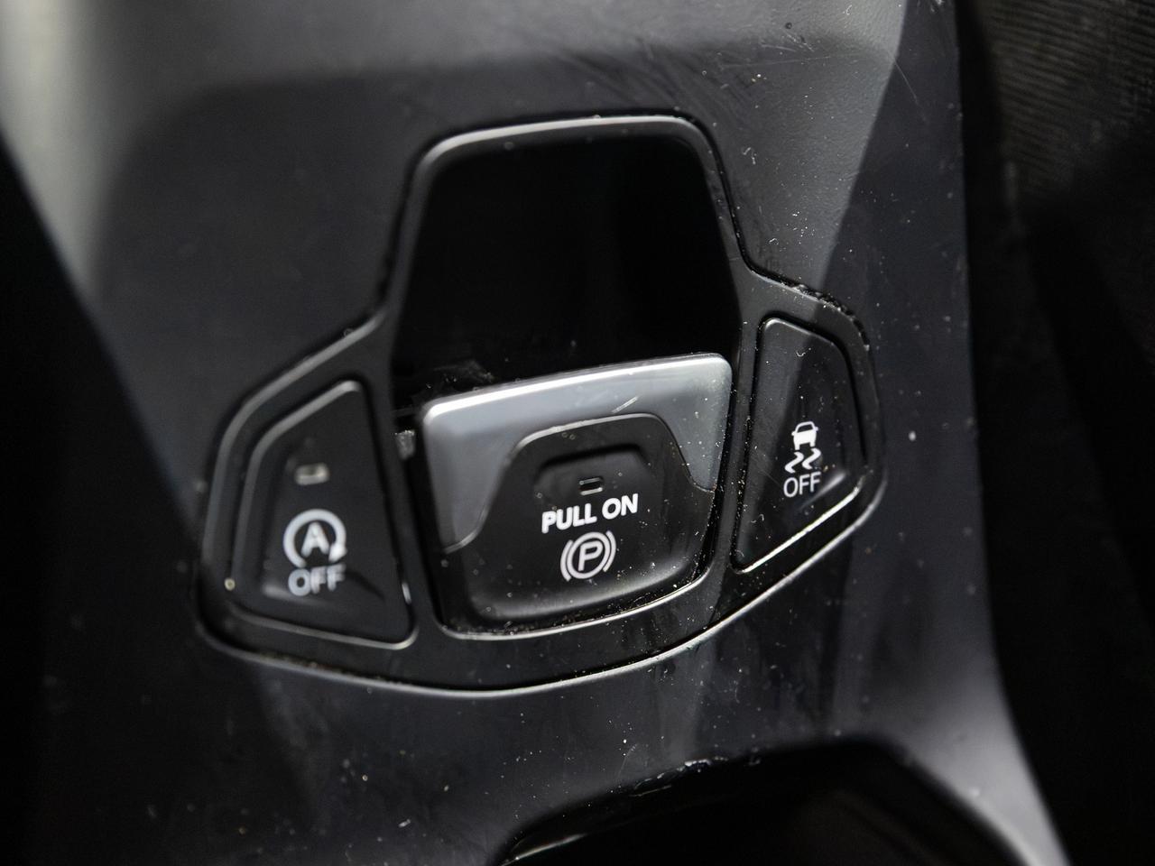 2023 Jeep Renegade Latitude 4WD NAV Cranberry PA