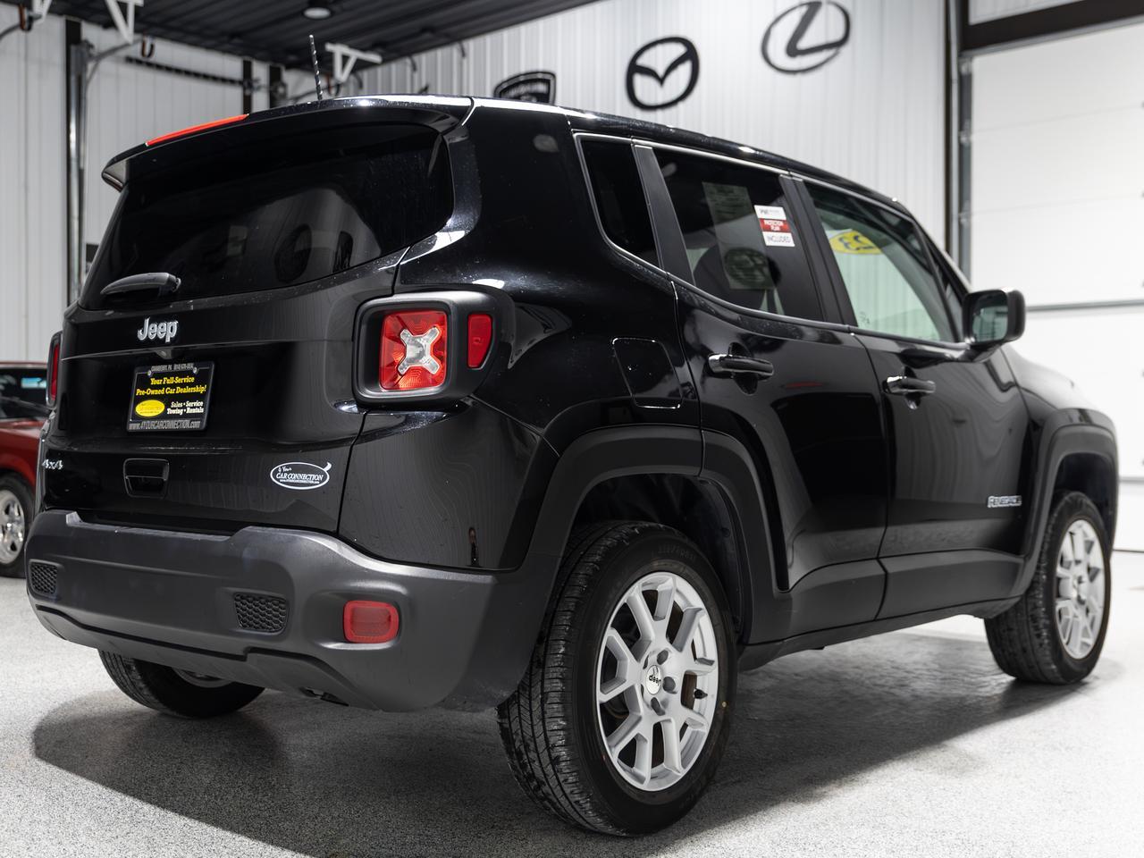 2023 Jeep Renegade Latitude 4WD NAV Cranberry PA