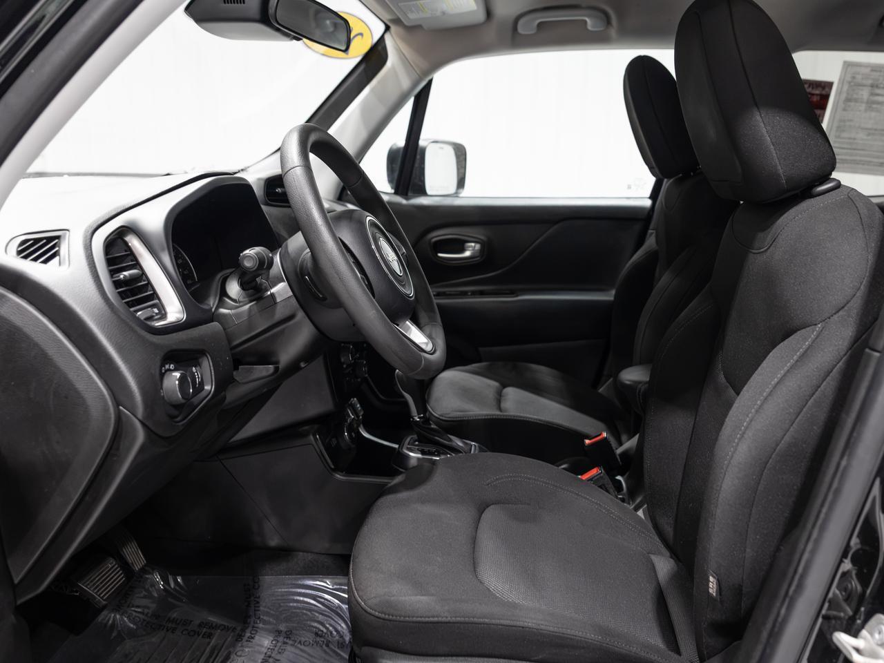 2023 Jeep Renegade Latitude 4WD NAV Cranberry PA
