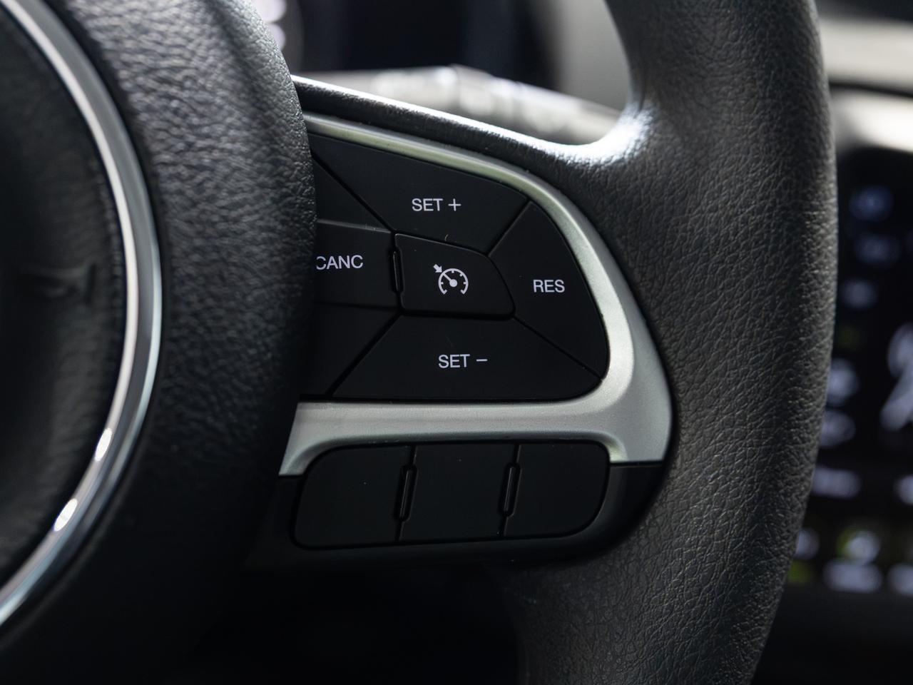 2023 Jeep Renegade Latitude 4WD NAV Cranberry PA