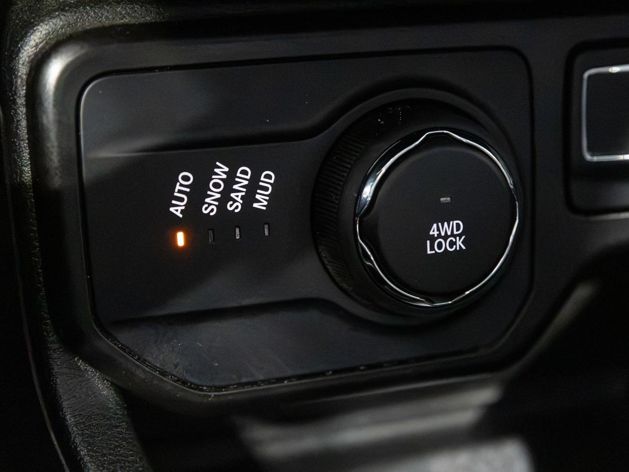 2023 Jeep Renegade Latitude 4WD NAV Cranberry PA