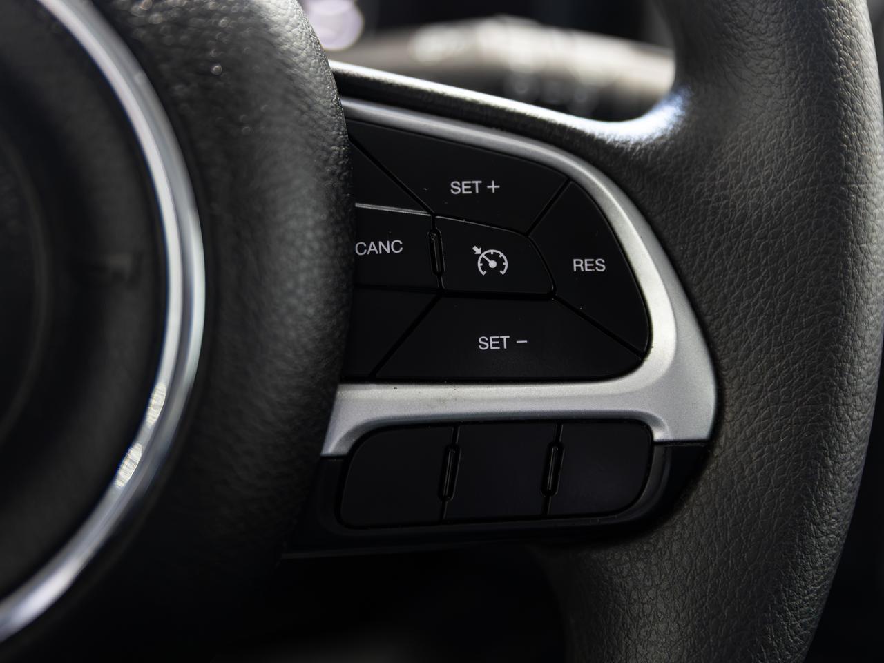 2023 Jeep Renegade Latitude 4WD NAV Cranberry PA