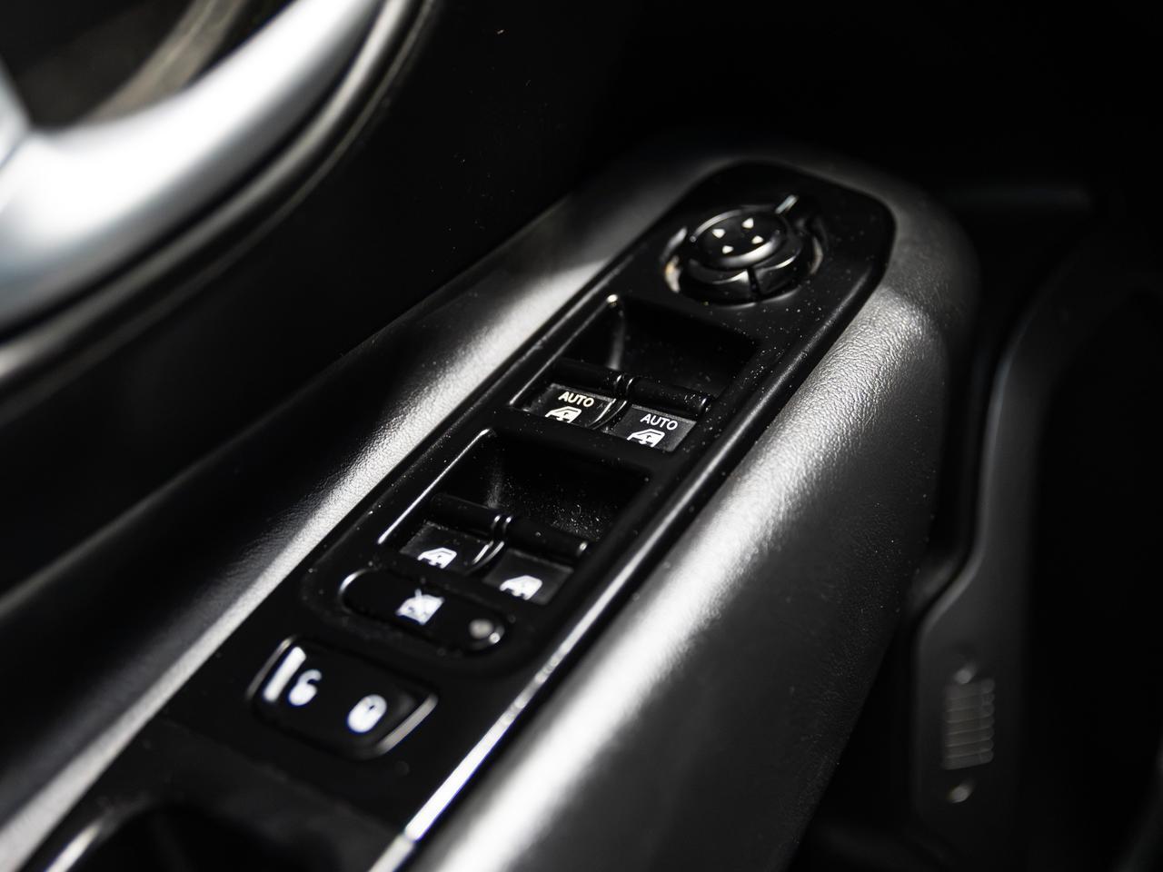 2023 Jeep Renegade Latitude 4WD NAV Cranberry PA