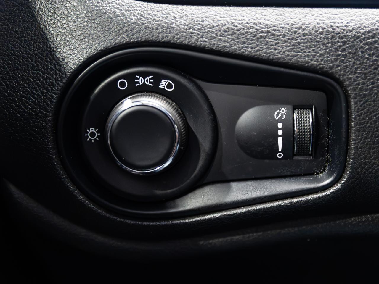 2023 Jeep Renegade Latitude 4WD NAV Cranberry PA