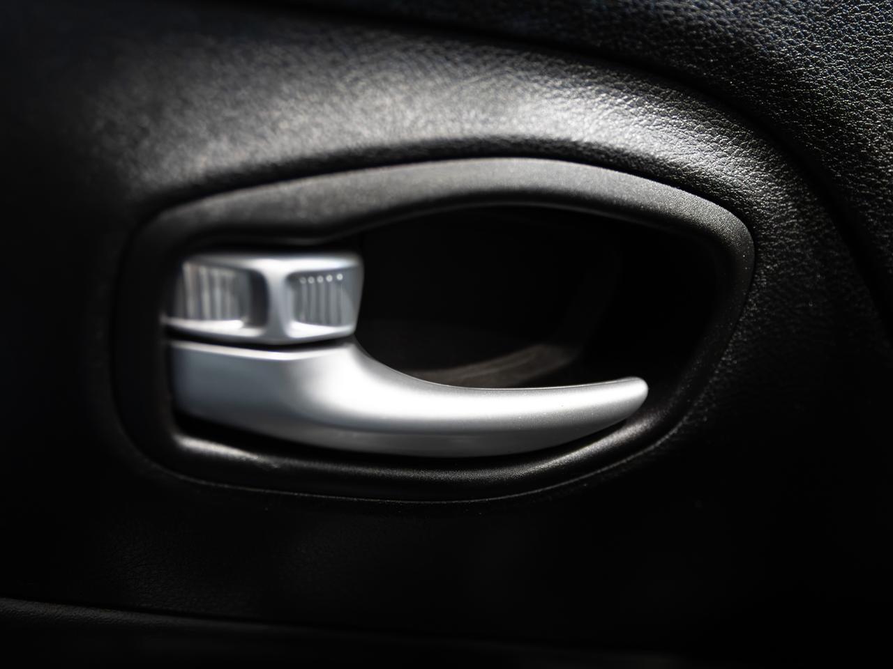 2023 Jeep Renegade Latitude 4WD NAV Cranberry PA