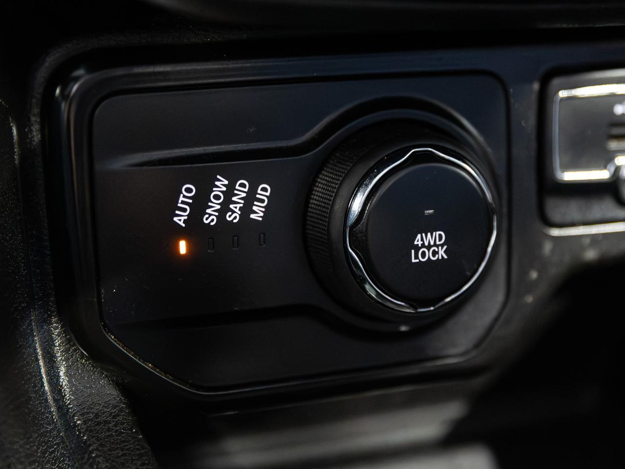 2023 Jeep Renegade Latitude 4WD NAV Cranberry PA