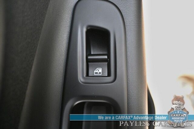 2023 Jeep Renegade Latitude / 4X4 / Auto Start / Upland Edition / Panoramic Sunroof / Navigation / Lane Depart & Blind Spot Alert / Apple CarPlay & Android Auto / Back Up Camera / Premium Audio System / 29 MPG / 1-Owner Anchorage AK
