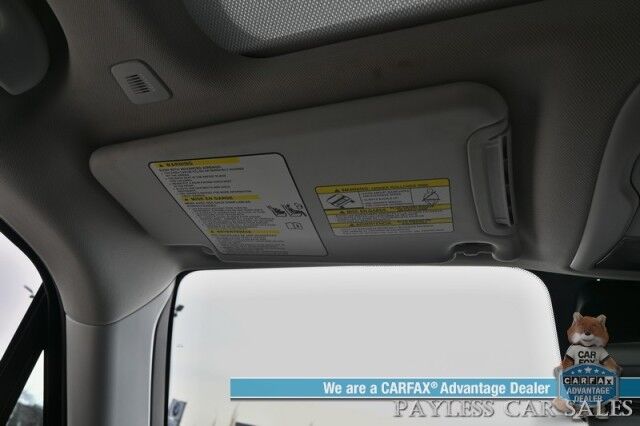 2023 Jeep Renegade Latitude / 4X4 / Auto Start / Upland Edition / Panoramic Sunroof / Navigation / Lane Depart & Blind Spot Alert / Apple CarPlay & Android Auto / Back Up Camera / Premium Audio System / 29 MPG / 1-Owner Anchorage AK