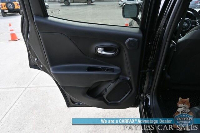 2023 Jeep Renegade Latitude / 4X4 / Auto Start / Upland Edition / Panoramic Sunroof / Navigation / Lane Depart & Blind Spot Alert / Apple CarPlay & Android Auto / Back Up Camera / Premium Audio System / 29 MPG / 1-Owner Anchorage AK