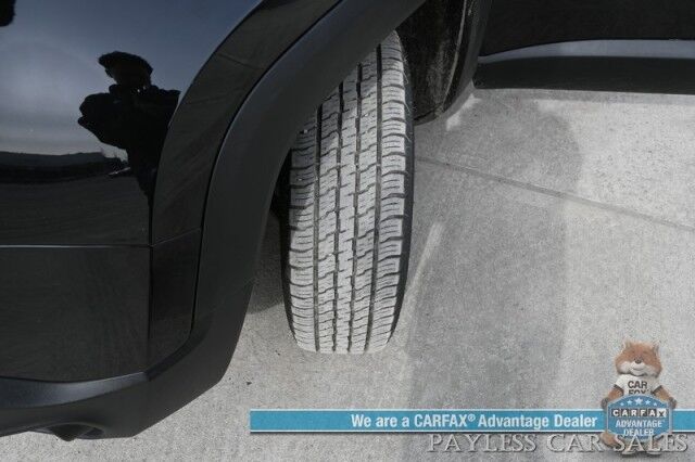 2023 Jeep Renegade Latitude / 4X4 / Auto Start / Upland Edition / Panoramic Sunroof / Navigation / Lane Depart & Blind Spot Alert / Apple CarPlay & Android Auto / Back Up Camera / Premium Audio System / 29 MPG / 1-Owner Anchorage AK
