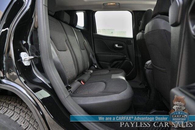 2023 Jeep Renegade Latitude / 4X4 / Auto Start / Upland Edition / Panoramic Sunroof / Navigation / Lane Depart & Blind Spot Alert / Apple CarPlay & Android Auto / Back Up Camera / Premium Audio System / 29 MPG / 1-Owner Anchorage AK