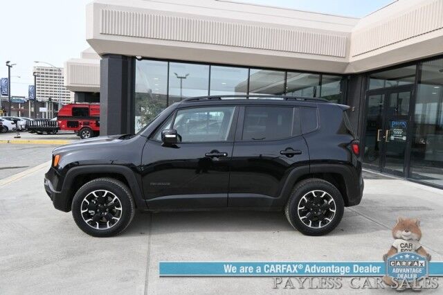 2023 Jeep Renegade Latitude / 4X4 / Auto Start / Upland Edition / Panoramic Sunroof / Navigation / Lane Depart & Blind Spot Alert / Apple CarPlay & Android Auto / Back Up Camera / Premium Audio System / 29 MPG / 1-Owner Anchorage AK