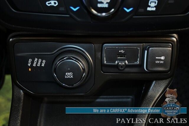 2023 Jeep Renegade Latitude / 4X4 / Power Locks, Windows & Mirrors / Lane Depart & Blind Spot Alert / Navigation / Apple CarPlay & Android Auto / Back Up Camera / Cruise Control / Push Button Start / 29 MPG / Only 3K Miles / 1-Owner Anchorage AK
