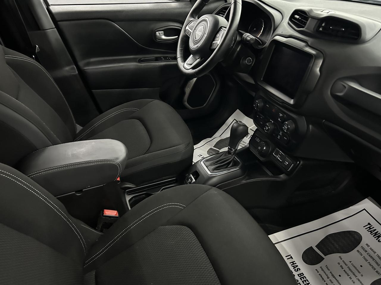 2023 Jeep Renegade Latitude 4x4 Benwood WV