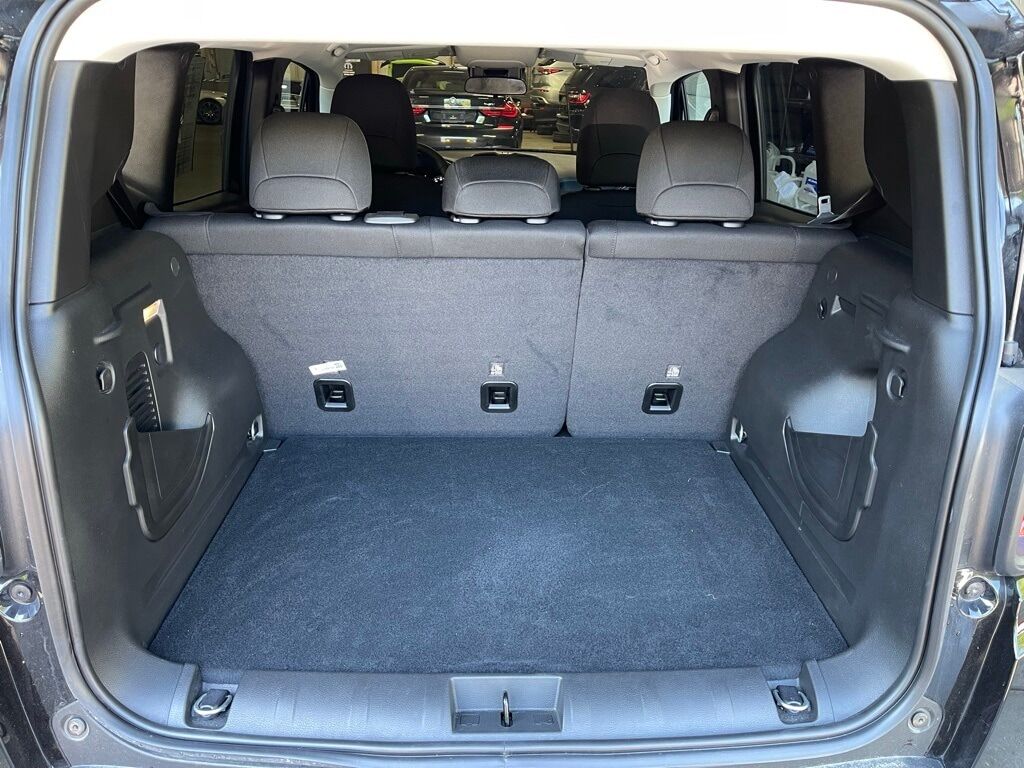 2023 Jeep Renegade Latitude Orange MA