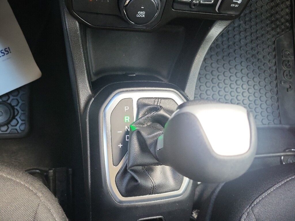 2023 Jeep Renegade Latitude Vestal NY