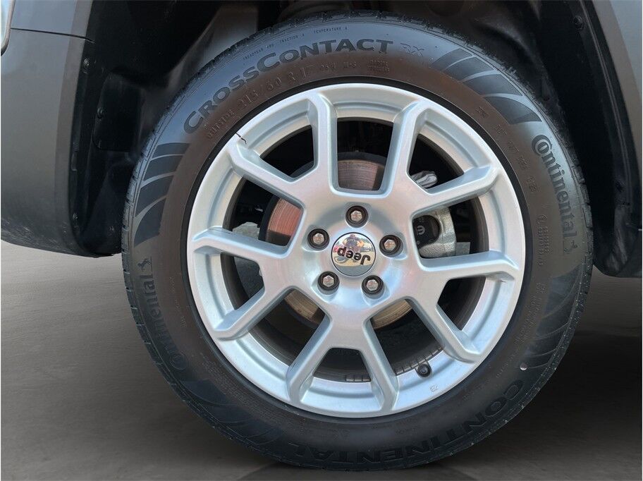 2023 Jeep Renegade Latitude Sport Utility 4D Port Orchard WA