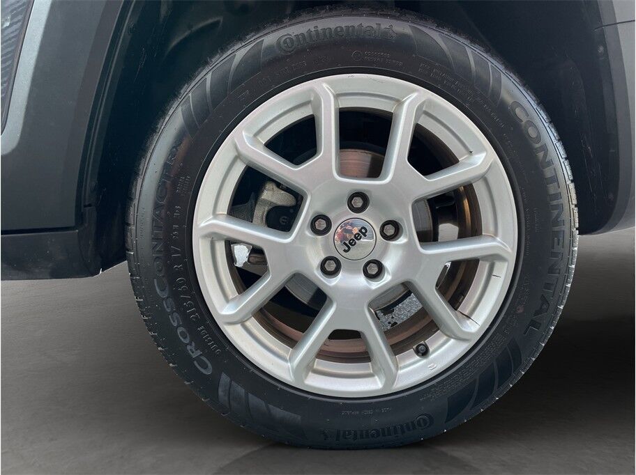 2023 Jeep Renegade Latitude Sport Utility 4D Port Orchard WA
