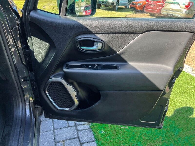 2023 Jeep Renegade Latitude Wilmington NC