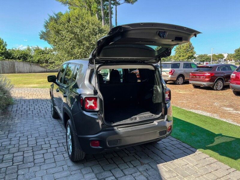 2023 Jeep Renegade Latitude Wilmington NC