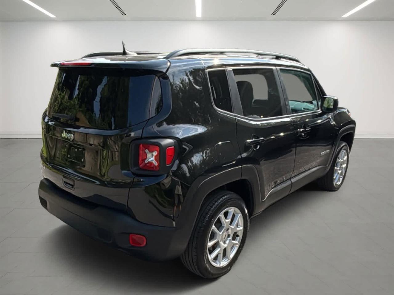 2023 Jeep Renegade Latitude Hudson MA