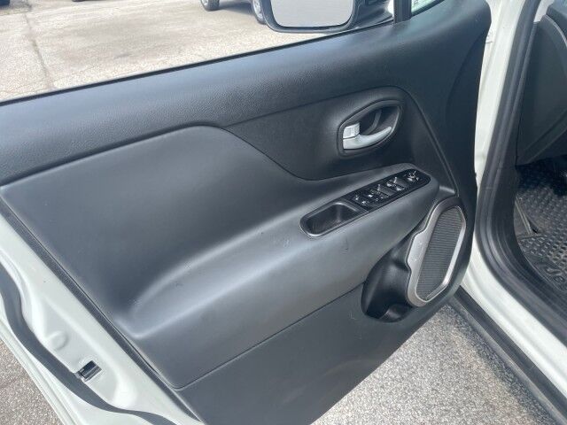 2023 Jeep Renegade Limited Cleveland OH