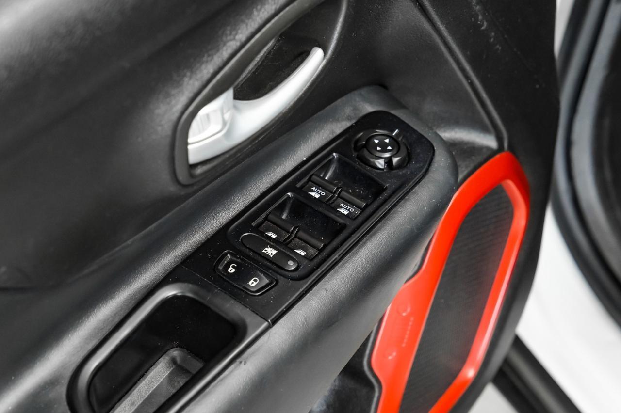 2023 Jeep Renegade TRAILHAWK 4WD BLIND SPOT LAND DEPARTURE NAVIGATION REAR CAMERA K Carrollton TX