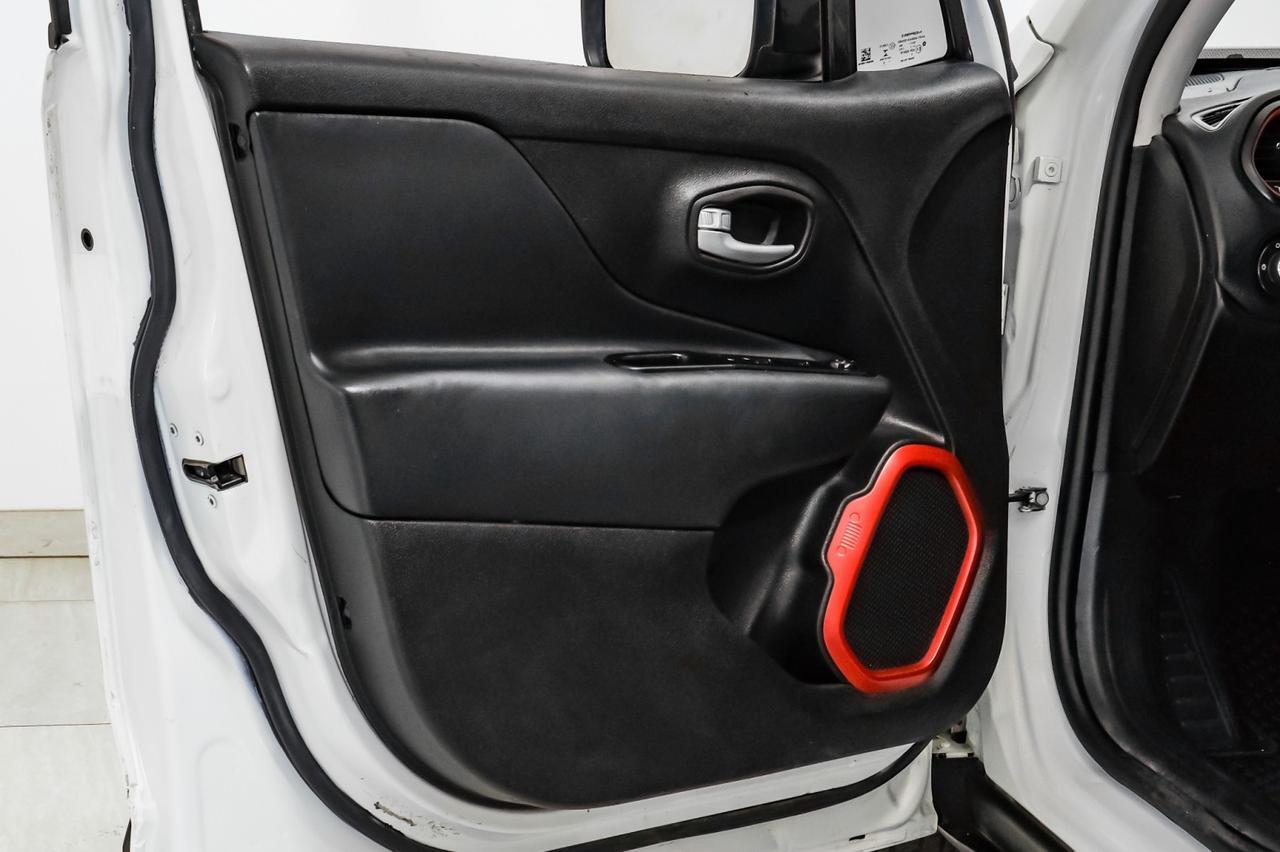 2023 Jeep Renegade TRAILHAWK 4WD BLIND SPOT LAND DEPARTURE NAVIGATION REAR CAMERA KEYLESS START Carrollton TX