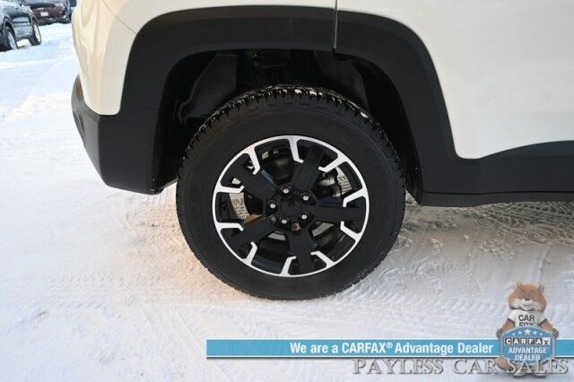 2023 Jeep Renegade Trailhawk / 4X4 / Auto Start / Power & Heated Leather Seats / Heated Steering Wheel / NAV / Lane Departure & Blind Spot Alert / Apple CarPlay & Android Auto / Back Up Camera / Keyless Entry & Start / 1-Owner Anchorage AK