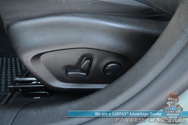 2023 Jeep Renegade Trailhawk / 4X4 / Elite Group / Auto Start / Heated Leather Seats & Steering Wheel / NAV / Lane Departure & Blind Spot Alert / Apple CarPlay & Android Auto / Back Up Camera / Keyless Entry & Start / 1-Owner Anchorage AK