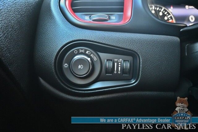 2023 Jeep Renegade Trailhawk / 4X4 / Elite Group / Auto Start / Power & Heated Leather Seats / Heated Steering Wheel / NAV / Lane Departure & Blind Spot Alert / Apple CarPlay & Android Auto / Back Up Camera / Keyless Entry & Start / 1-Owner Anchorage AK