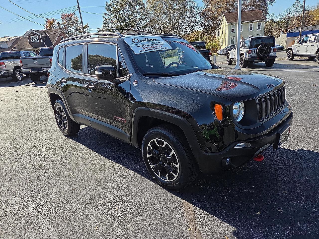 2023 Jeep Renegade Trailhawk
