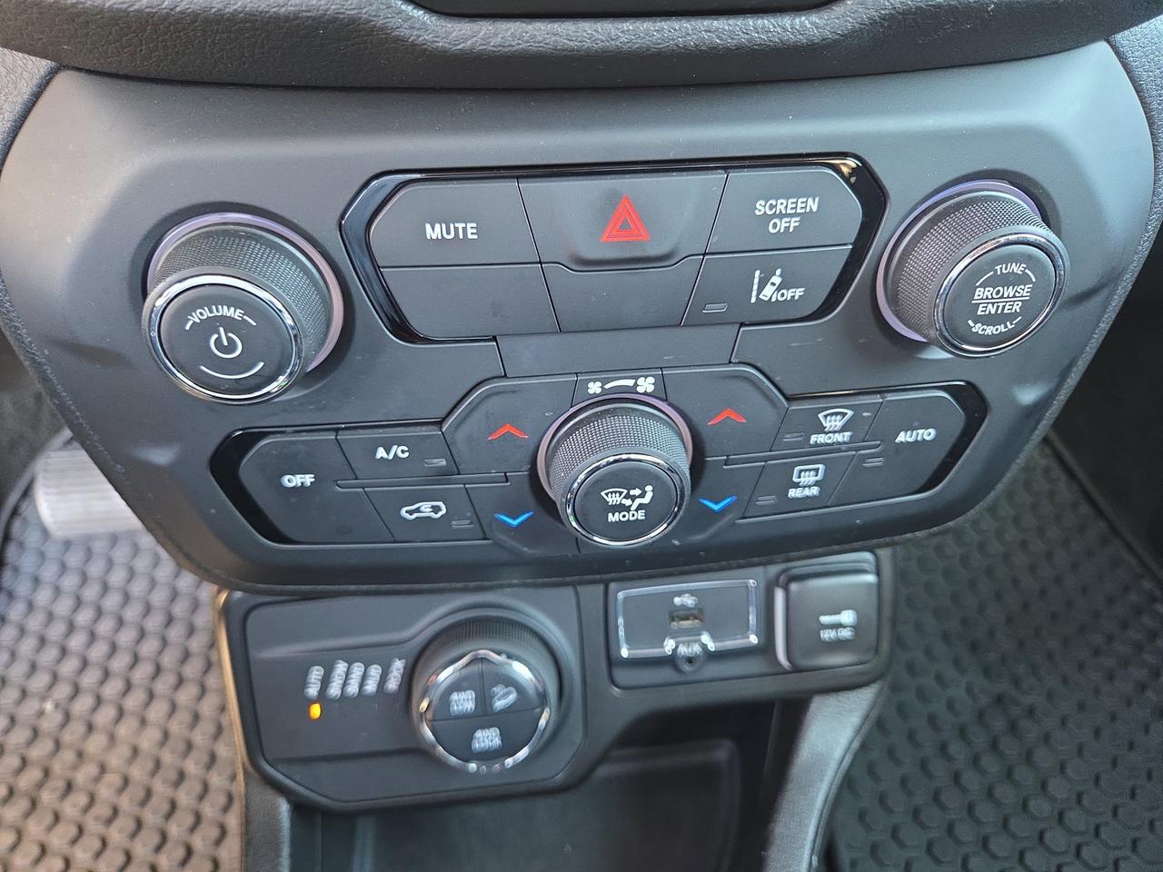 2023 Jeep Renegade Trailhawk Hamburg PA