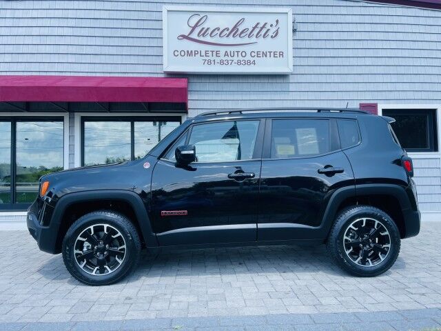 2023 Jeep Renegade Trailhawk