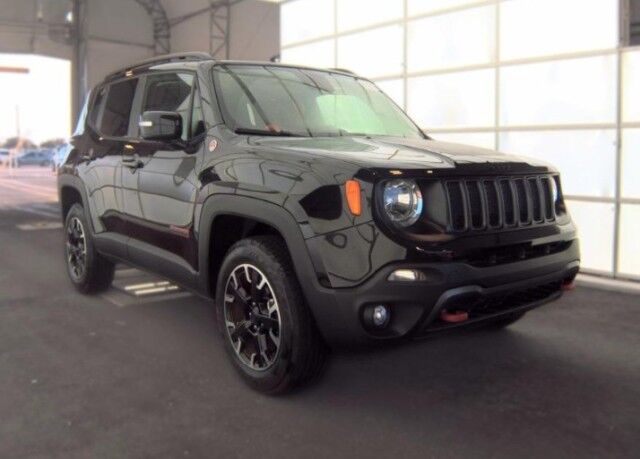2023 Jeep Renegade Trailhawk