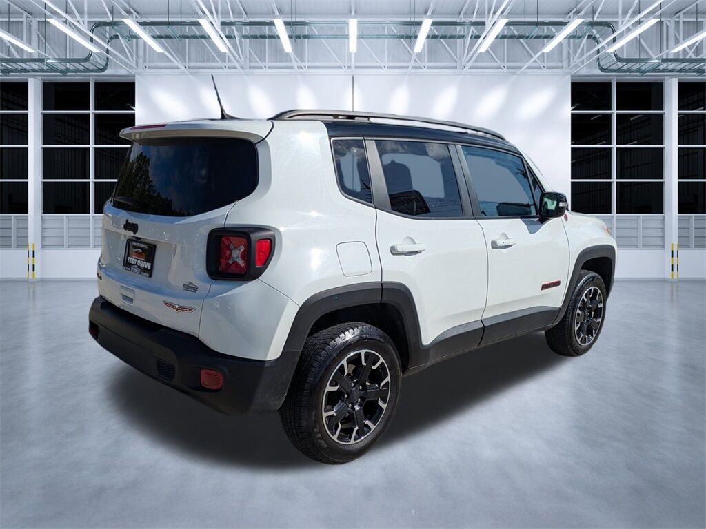 2023 Jeep Renegade Trailhawk