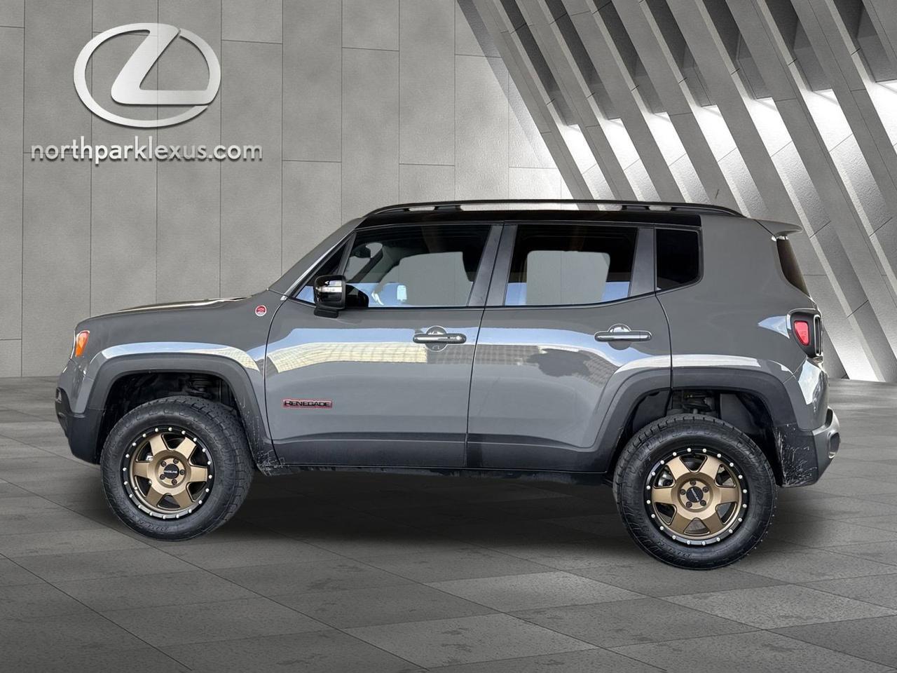 2023 Jeep Renegade Trailhawk