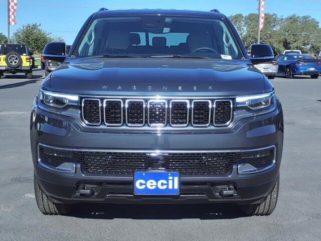 2023 Jeep Wagoneer   TX