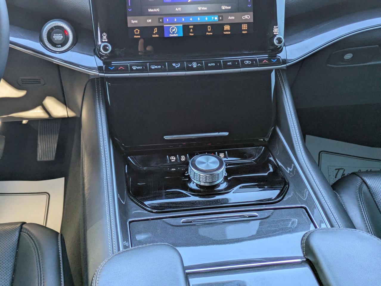 2023 Jeep Wagoneer BASE Castroville TX