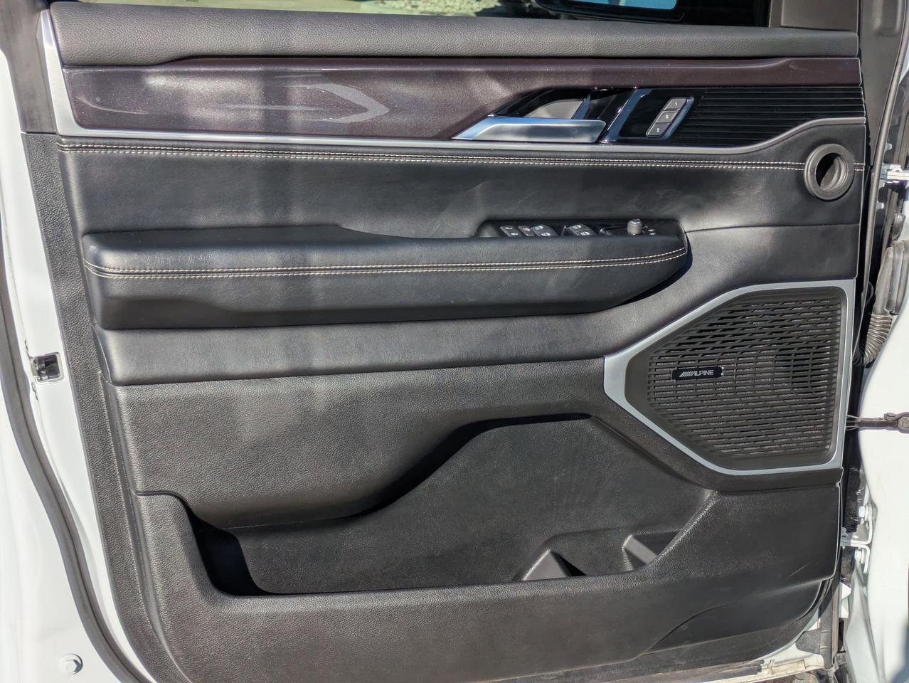 2023 Jeep Wagoneer BASE Castroville TX