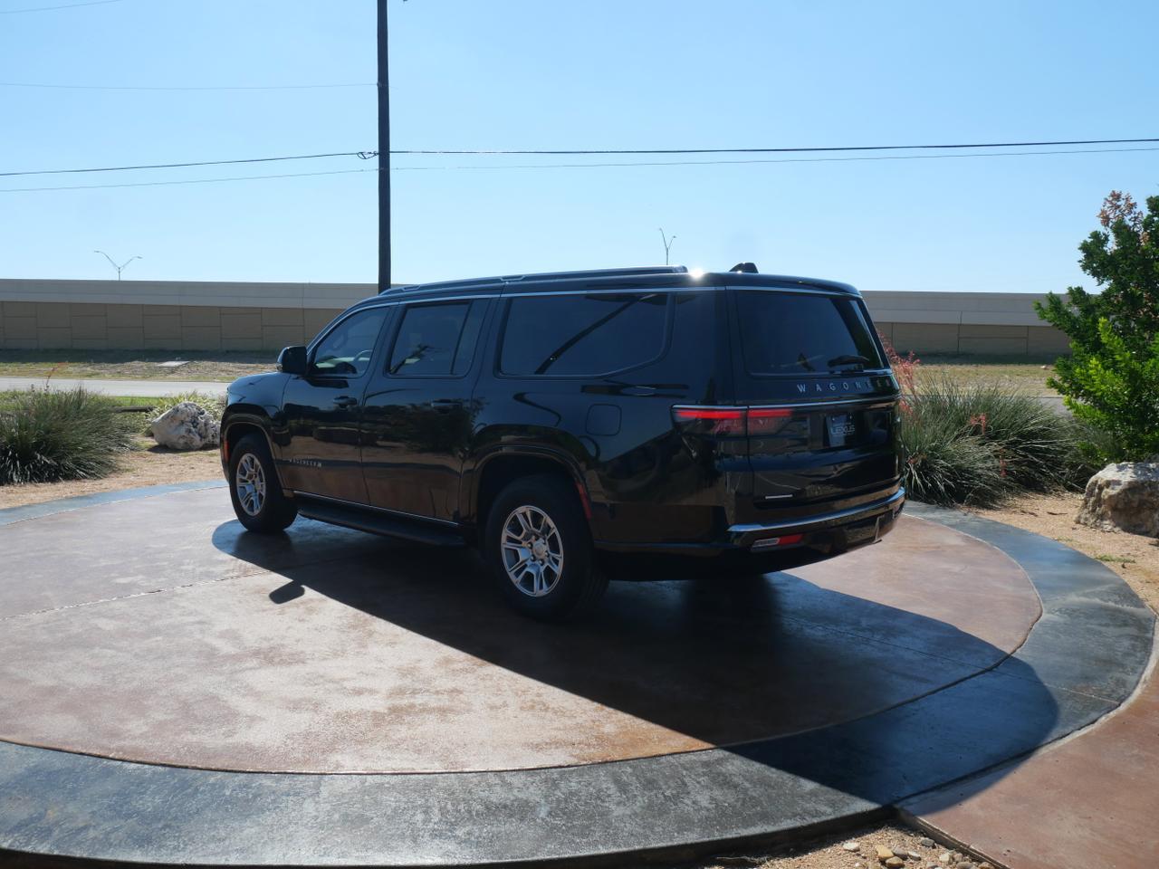 2023 Jeep Wagoneer L Base San Juan TX