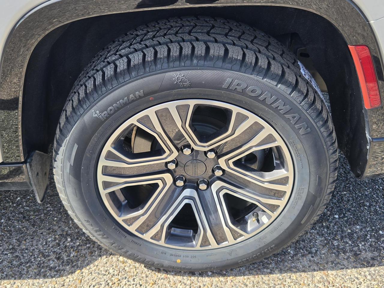 2023 Jeep Wagoneer L Series II Beeville TX