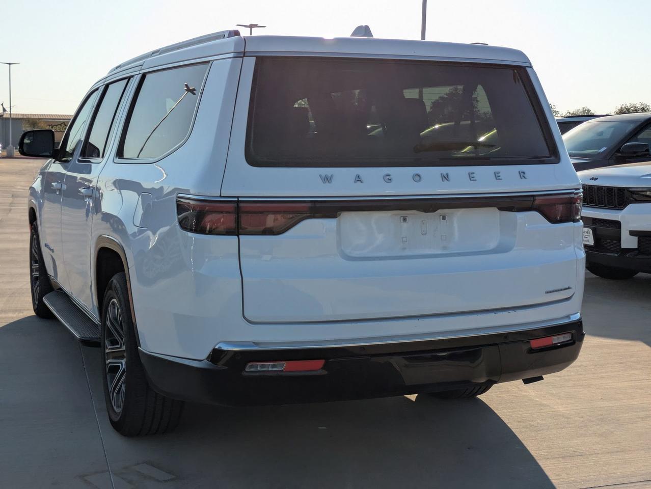 2023 Jeep Wagoneer L Series II Castroville TX